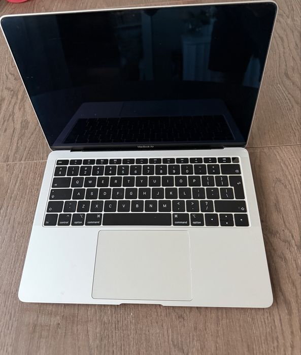 MacBook Air 13cali