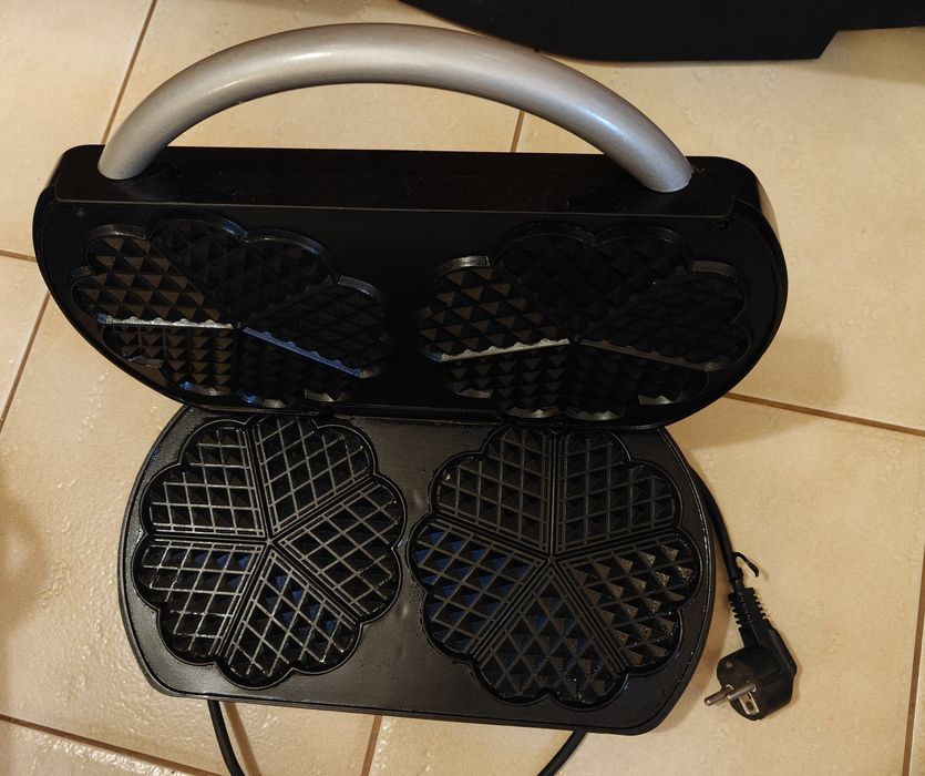 Gofrownica SilverCrest 1200 w