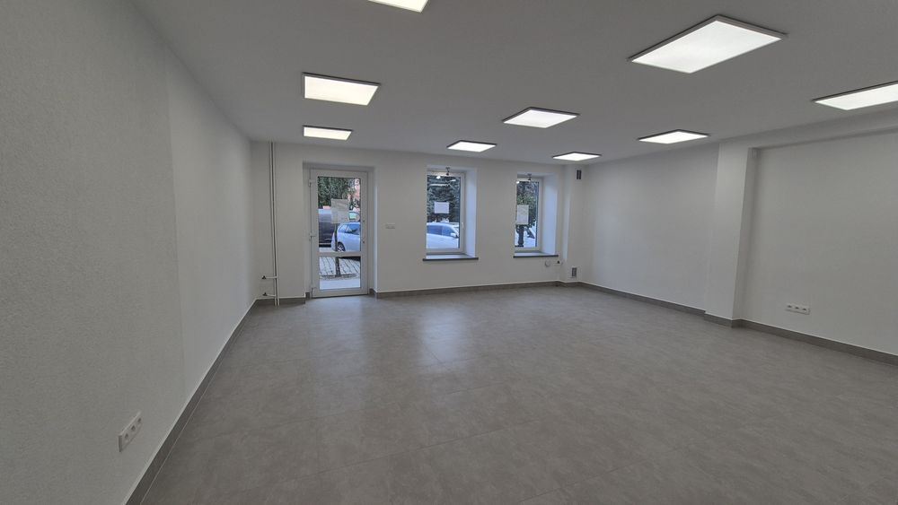 Lokal handlowo usługowy do wynajęcia w Lewinie Brzeskim