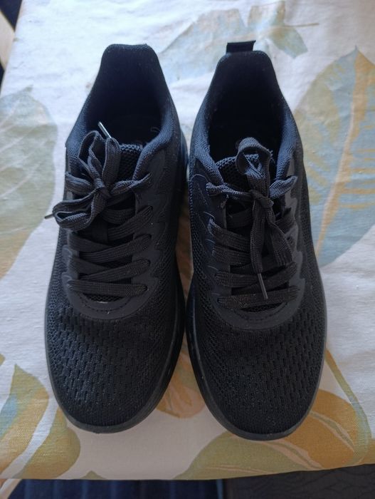 Tênis senhora preto , adidas unissex