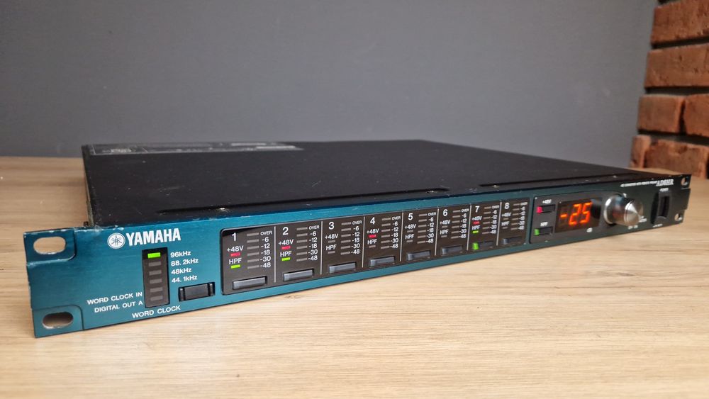 Preamp interfejs Yamaha AD8HR 96kHz AES/EBU / rme focusrite rio
