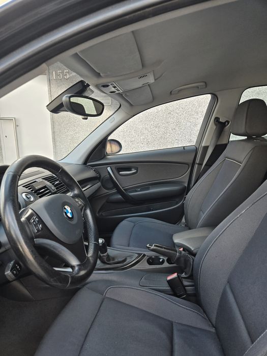 BMW 118d 143cv | Xenon | Bancos Aquecidos | Jantes 18 — photo 4