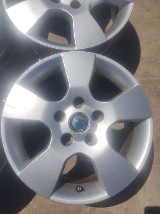 Дискі Титани Шкода 5-112 R 15