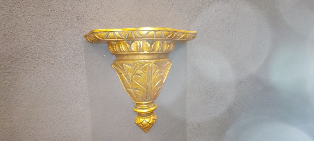 6 pianhas em talha dourada