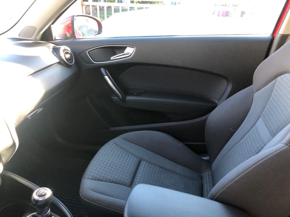 Audi a1 1.6 tdi 2010