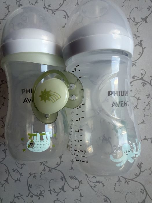 Продам набір пляшечок Philips Avent  майже нові