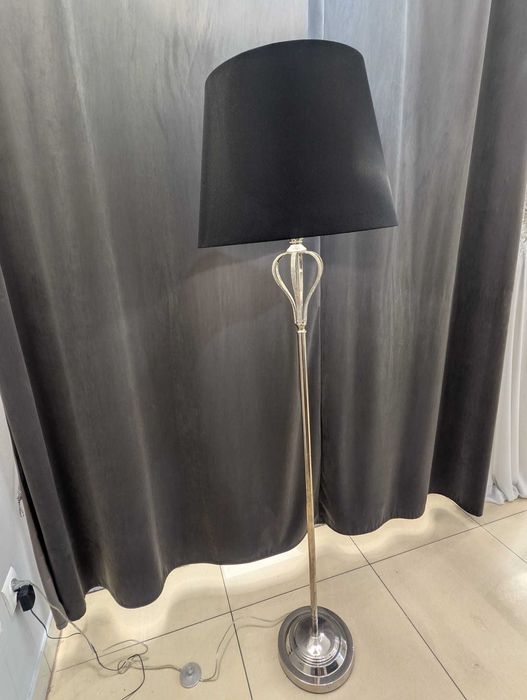 Lampa w stylu glamour