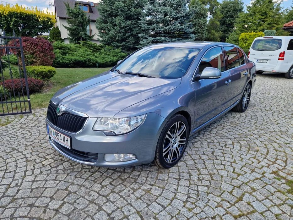 Skoda Superb Superb, nowy zestaw opon i felg 18cali, rozrząd po wymianie