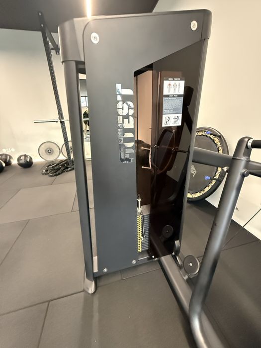 Chest Press- Fittest