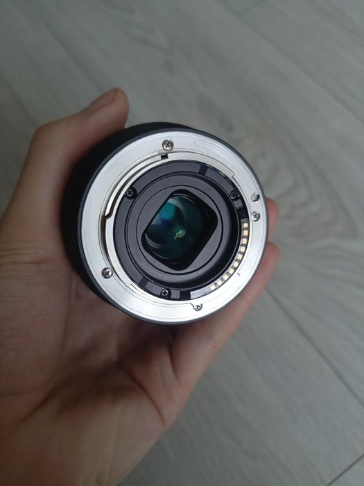 Obiektyw Sony 18-105mm F4 G OSS