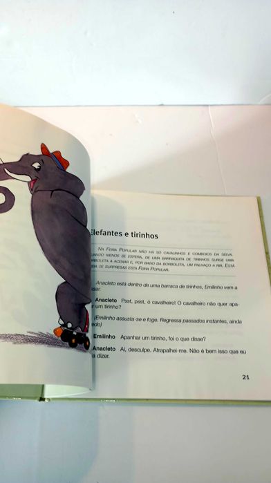 Hoje há palhaços - António Torrado