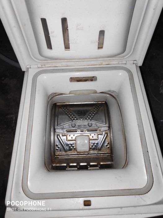 Пральна машина. Верхнє завнтаження. 5 кг