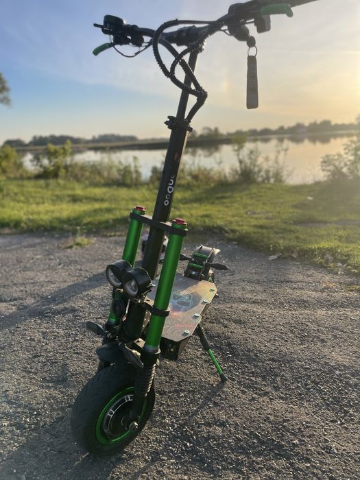 Самокат Zondoo Zo03