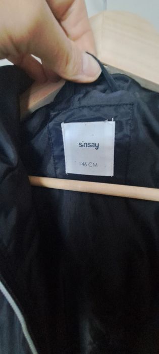 Kurtka zimowa czarna 146