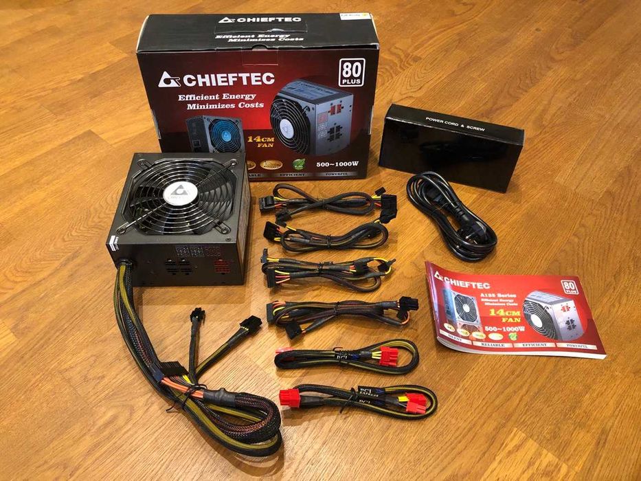 Блок живлення Chiefteac A135 Series APS-600C 80 Plus