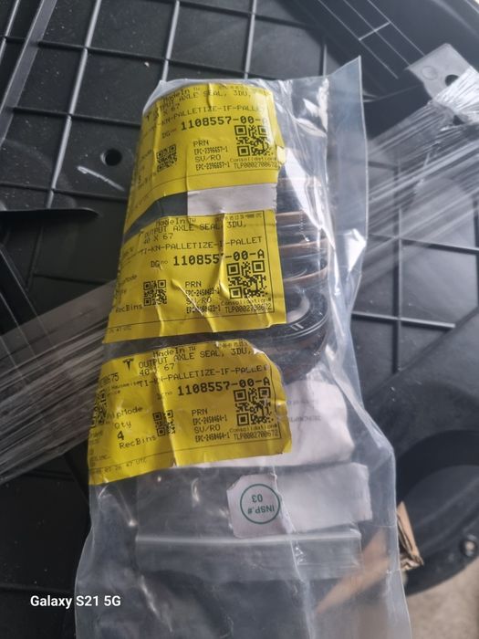 Tesla model S,X,Y,3 сальники мотора