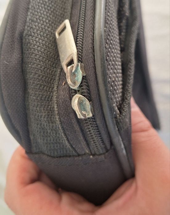 PC Portátil Toshiba A300-276 para peças + mala de transporte