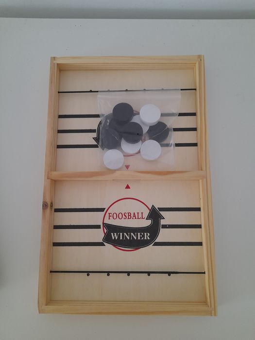 Jogo de tabuleiro (Foosball)