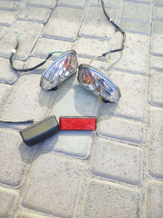 Honda pcx задні фонарі