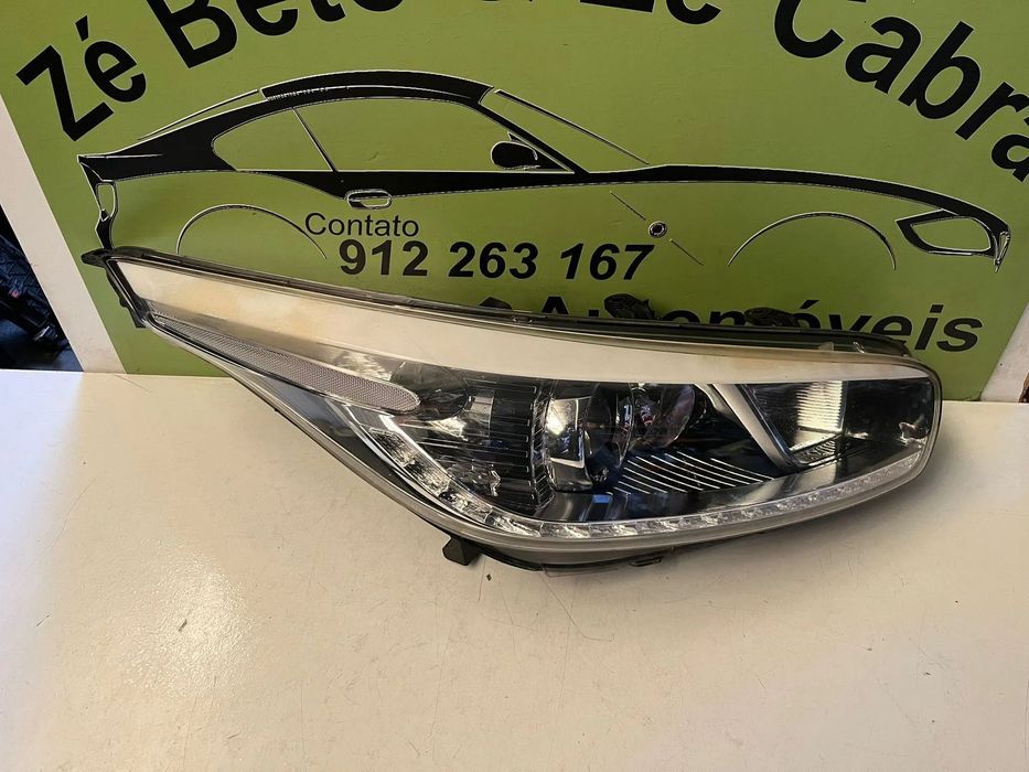 Kia Ceed II (JD) - FAROL LED DIREITO - FF546