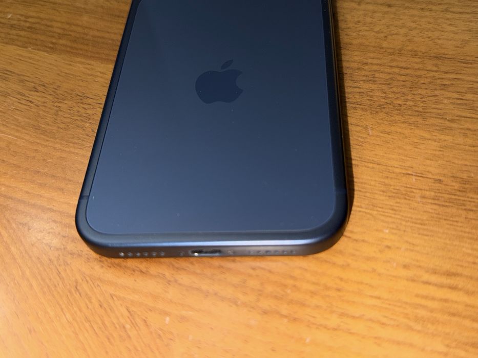iPhone 17 Pro Max 256 na gwarancji