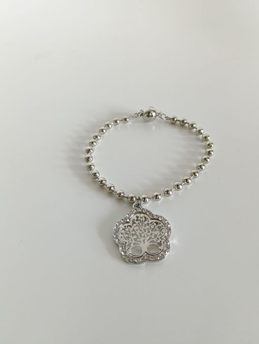 Bransoletka z cekinami