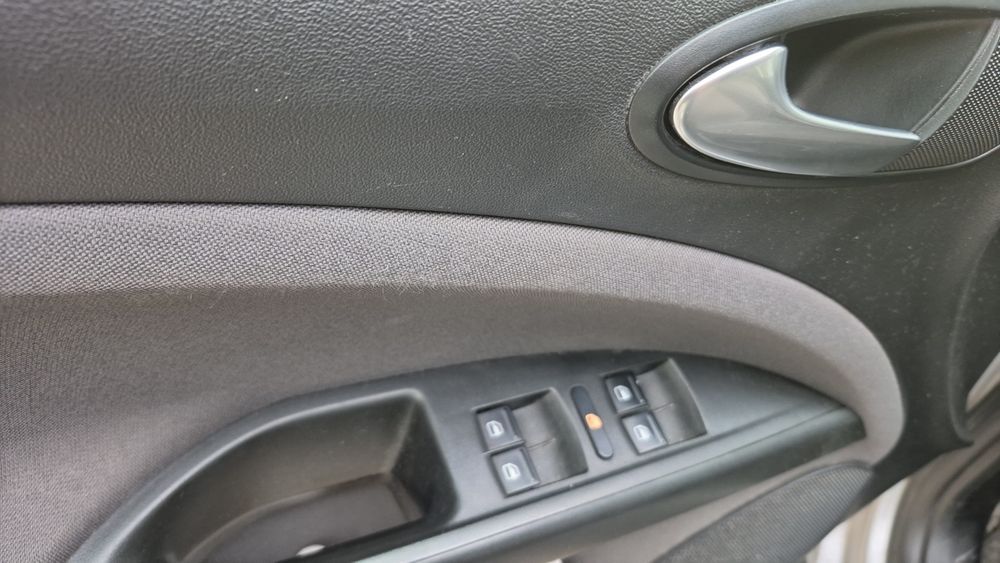 SEAT ALTEA XL 1.6 tdi 2011