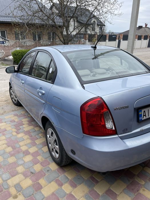 HYUNDAI Accent akpp 1.6