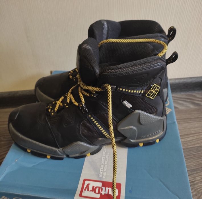 Зимові ботінки чоловічі Columbia