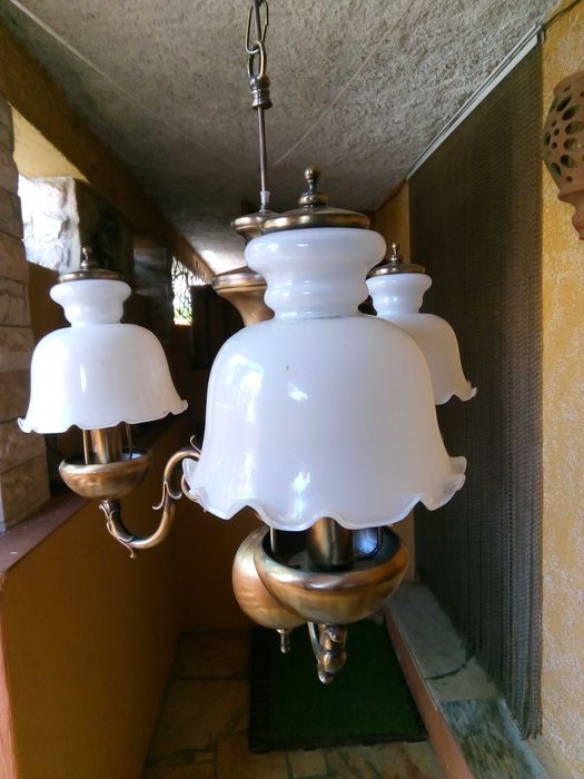 Candeeiro de tecto em Latão e Ferro com 3 braços