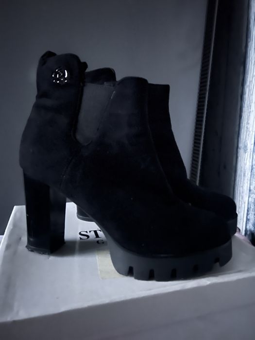 Ботинки демісезон розмір 37