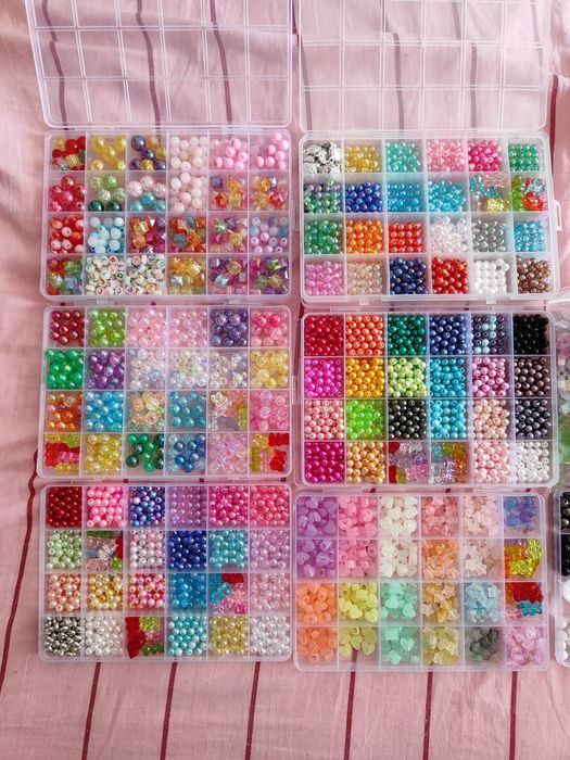 набір намистин бусин для створення прикрас браслетів брелоків