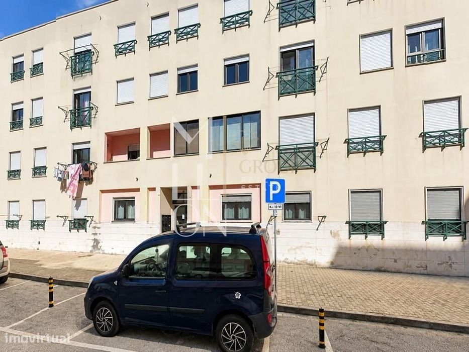 T3 com 109 m2, duas frentes, sala ampla e acesso sem escadas na Quinta