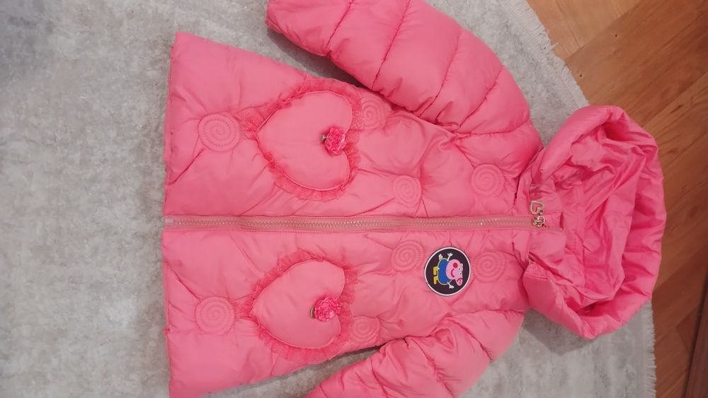 Продам куртку для дівчинки