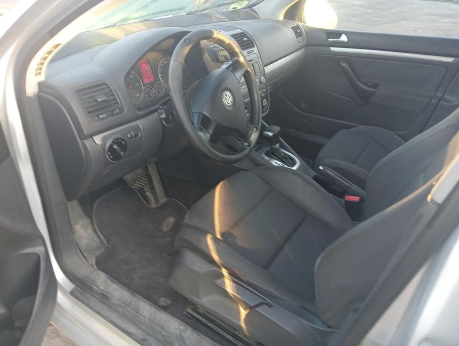 Válvula Egr Volkswagen Golf V 1K110.2003