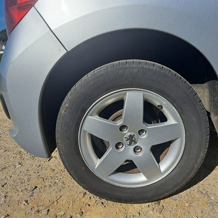 Peugeot 207  1.4