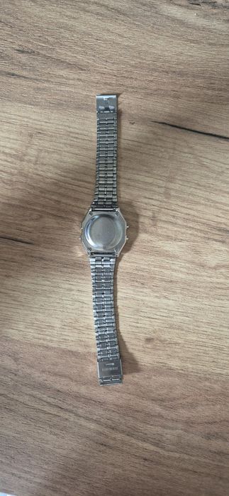 nowy zegarek vintage