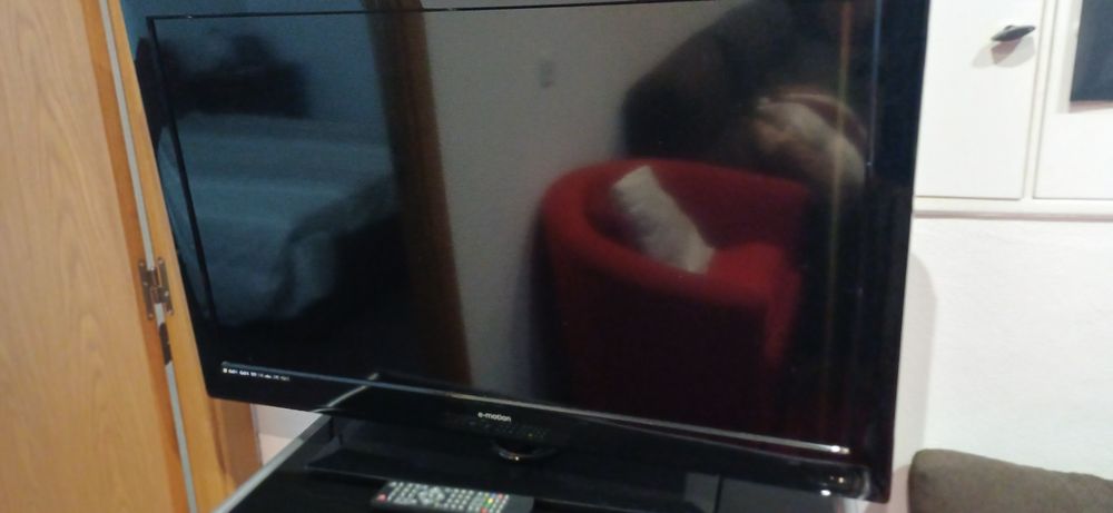 Televisão de 98cm