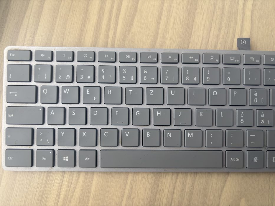 Клавіатура Microsoft surface model 1780
