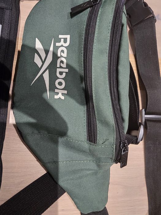 Zestaw dwóch nerek saszetka reebok cropp