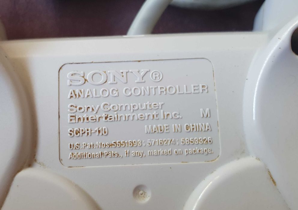 PS1 Controller - PlayStation 1 and Victory Boxing 2 Game - Vintage64552279905025123