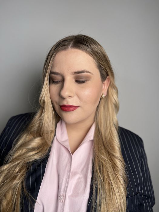 Makijaż wieczorowy, okolicznościowy, ślubny