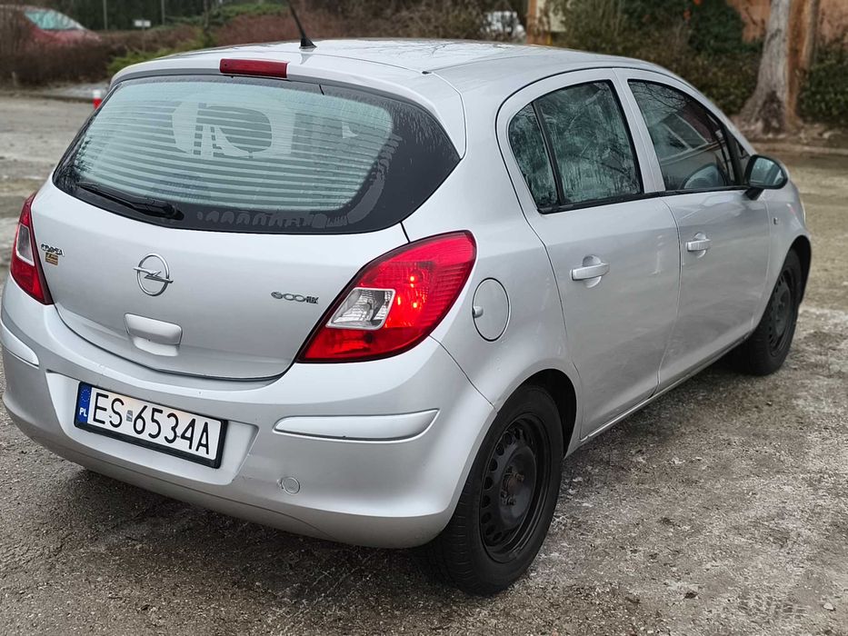 Opel Corsa D 1.3 CDTI 2009 ważne opłaty