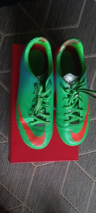 Копочки для футболу NIKE