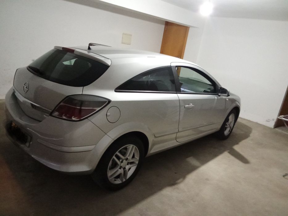 Carro Opel astra