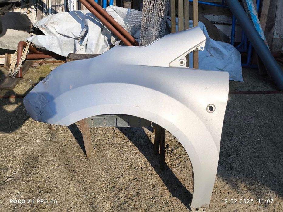 Ліве крило на Ford Transit Connect 2017