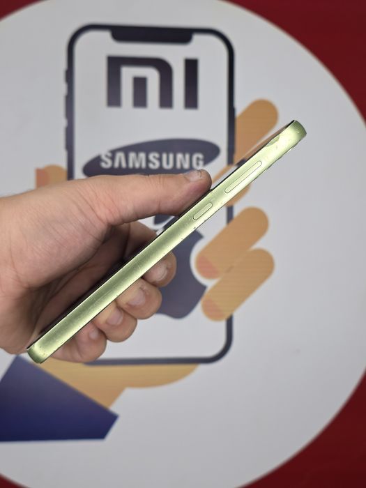 Samsung A05 4/64 гб – бюджетний смартфон у відмінному стані