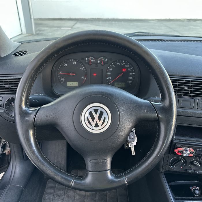 Vw golf 1.9 TDI 110cv 2002