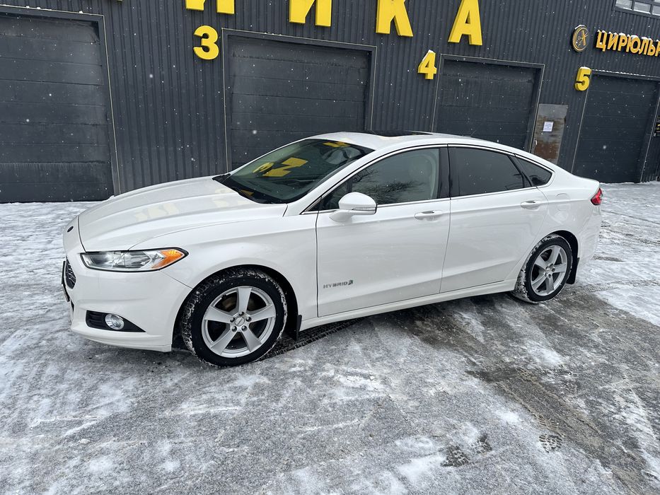 Ford Fusion Hybrid