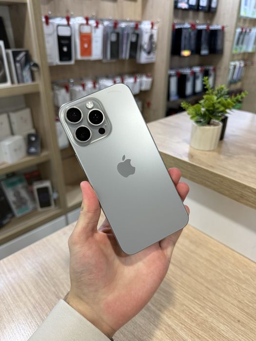 iPhone 15 Pro Max 256GB Natural Titanium
